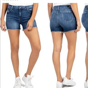 KUT From the Kloth Gidget cutoff Denim Shorts